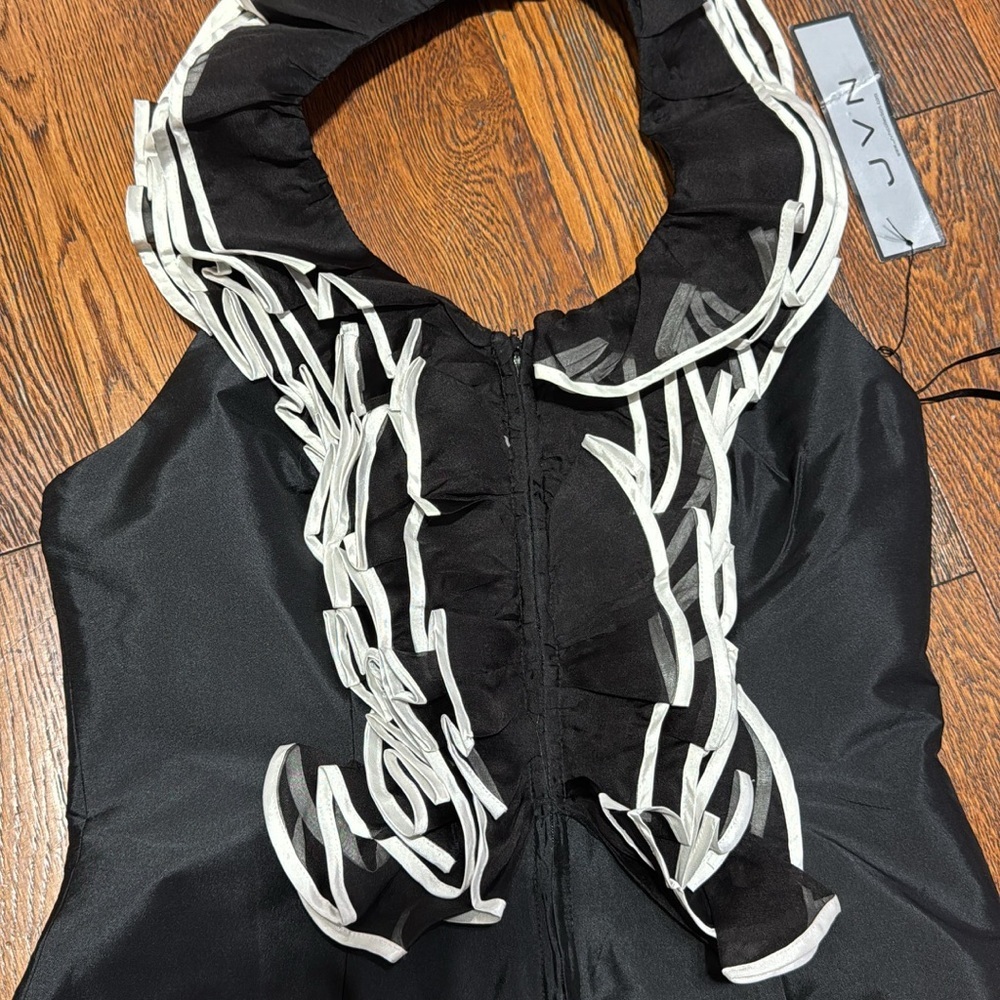 JVN by Jovani Black Ruffle Front Halter Top Corset Style Size 8 NWT - Picture 9 of 9